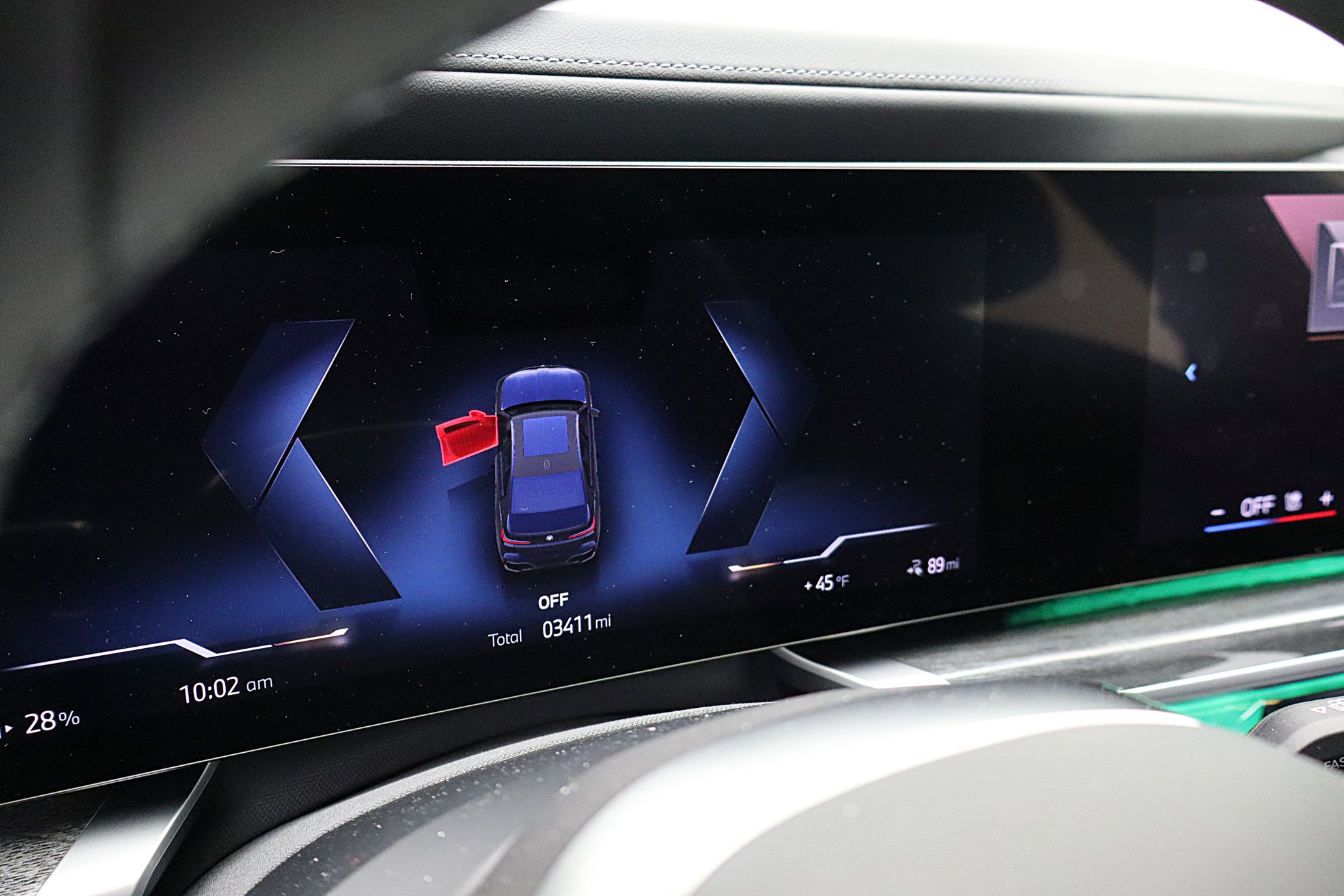 Used 2023 BMW i7 xDrive60 image 38