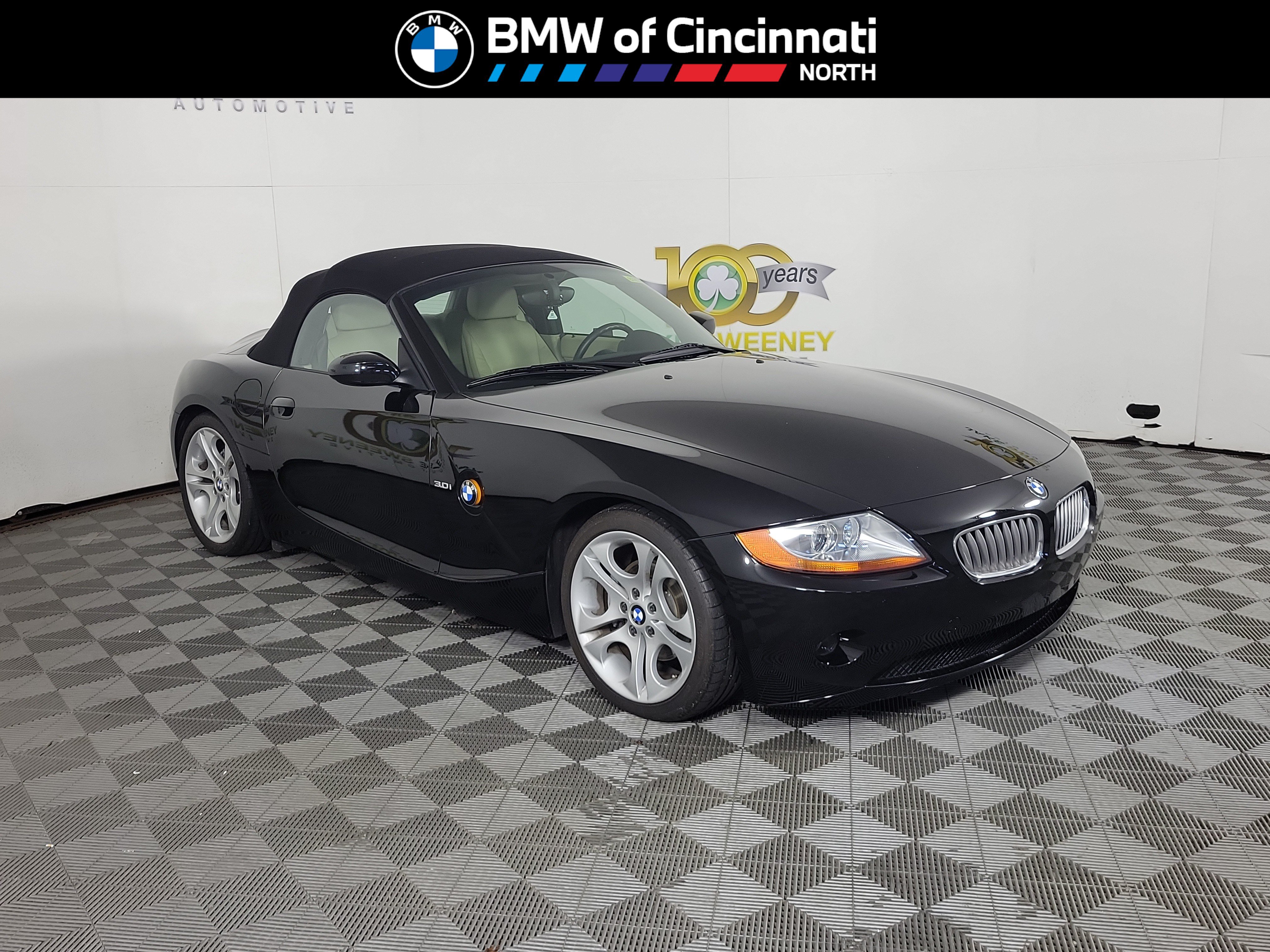 Used 2003 BMW Z4 3.0i RWD image 1