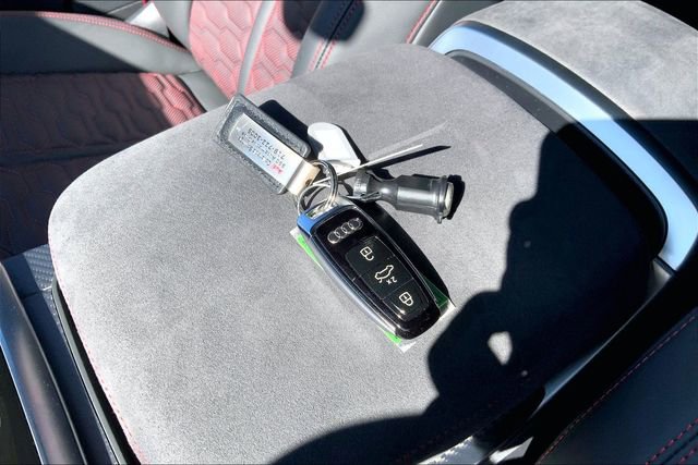 Certified 2025 Audi RS Q8 performance image 12