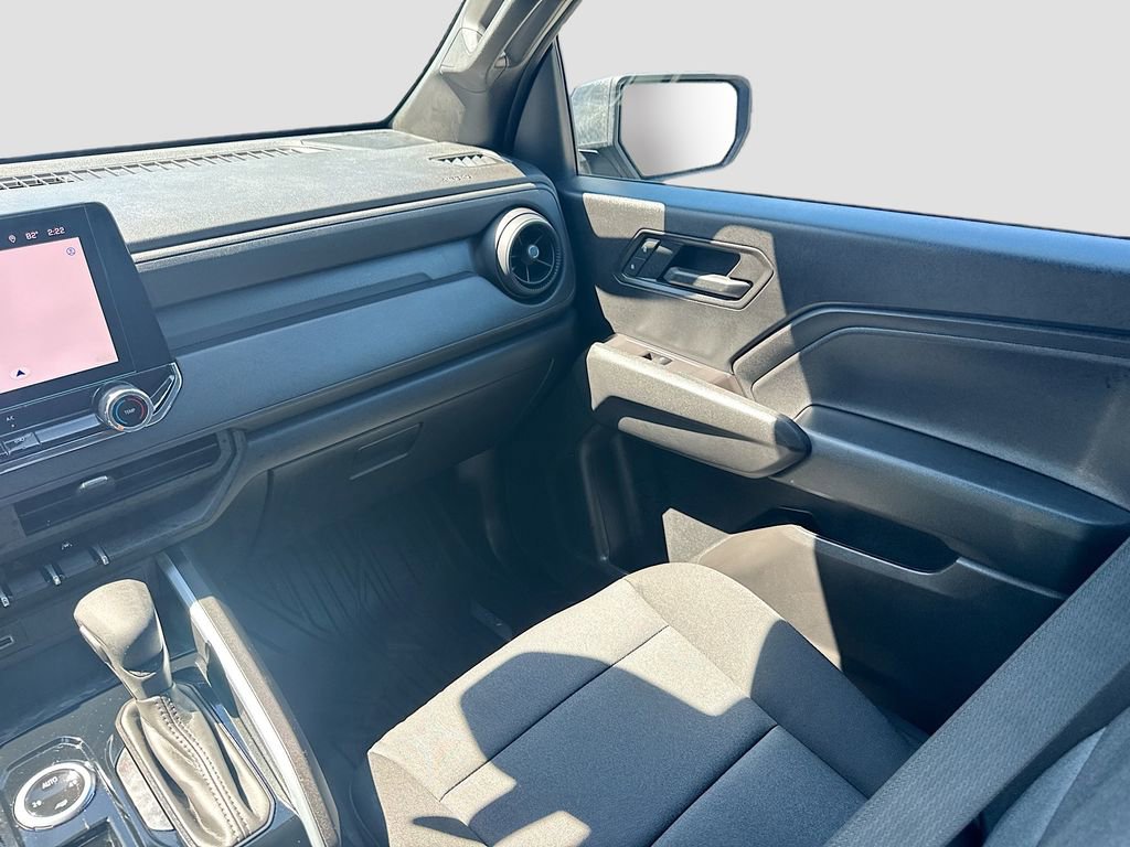 Used 2026 Chevrolet Colorado W/T image 22