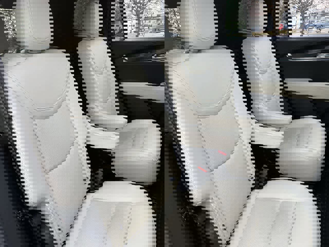 Certified 2023 Cadillac XT6 Sport w/ Technology Package image 23