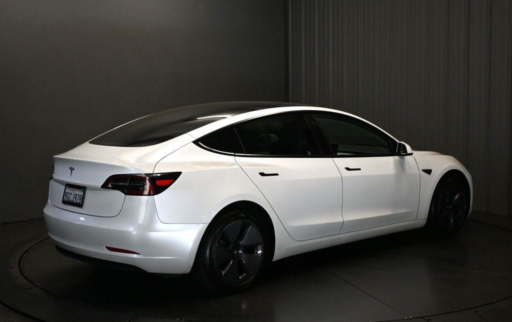 Used 2023 Tesla Model 3 Standard Range RWD image 5