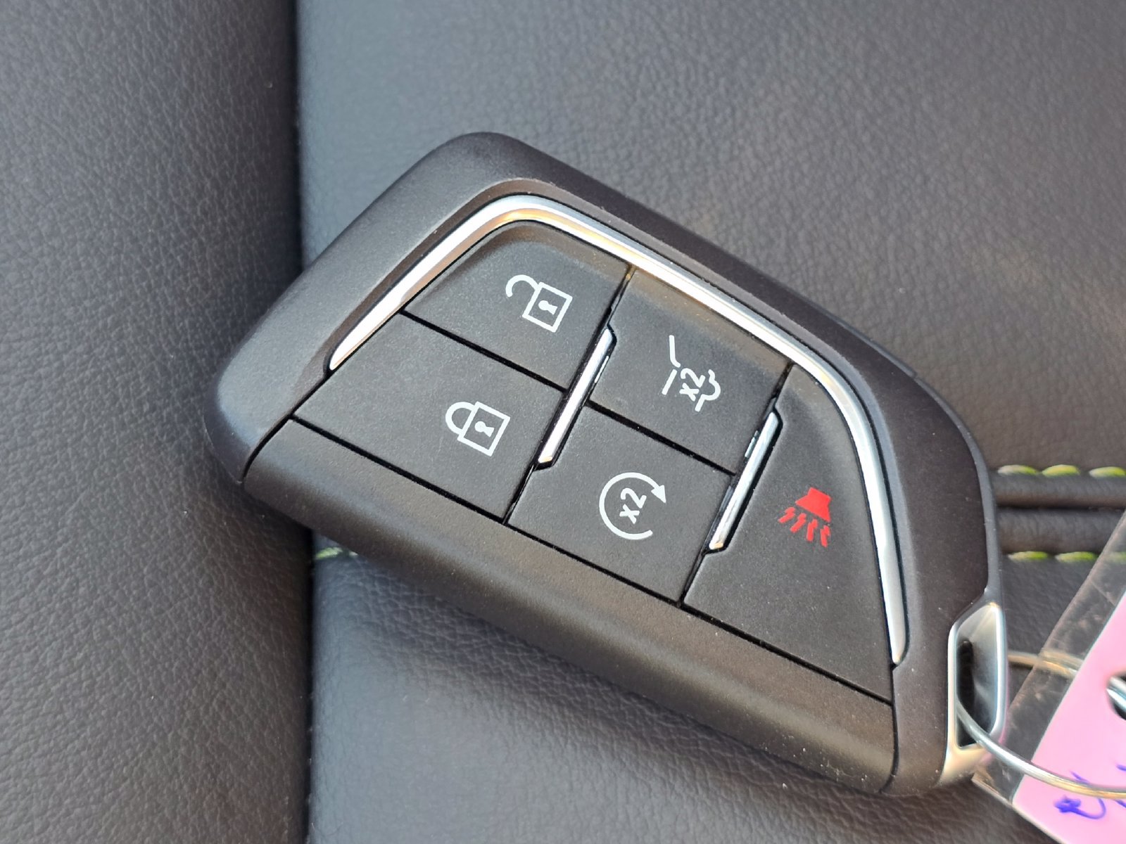 Used 2024 Cadillac Lyriq Tech AWD/4WD image 32