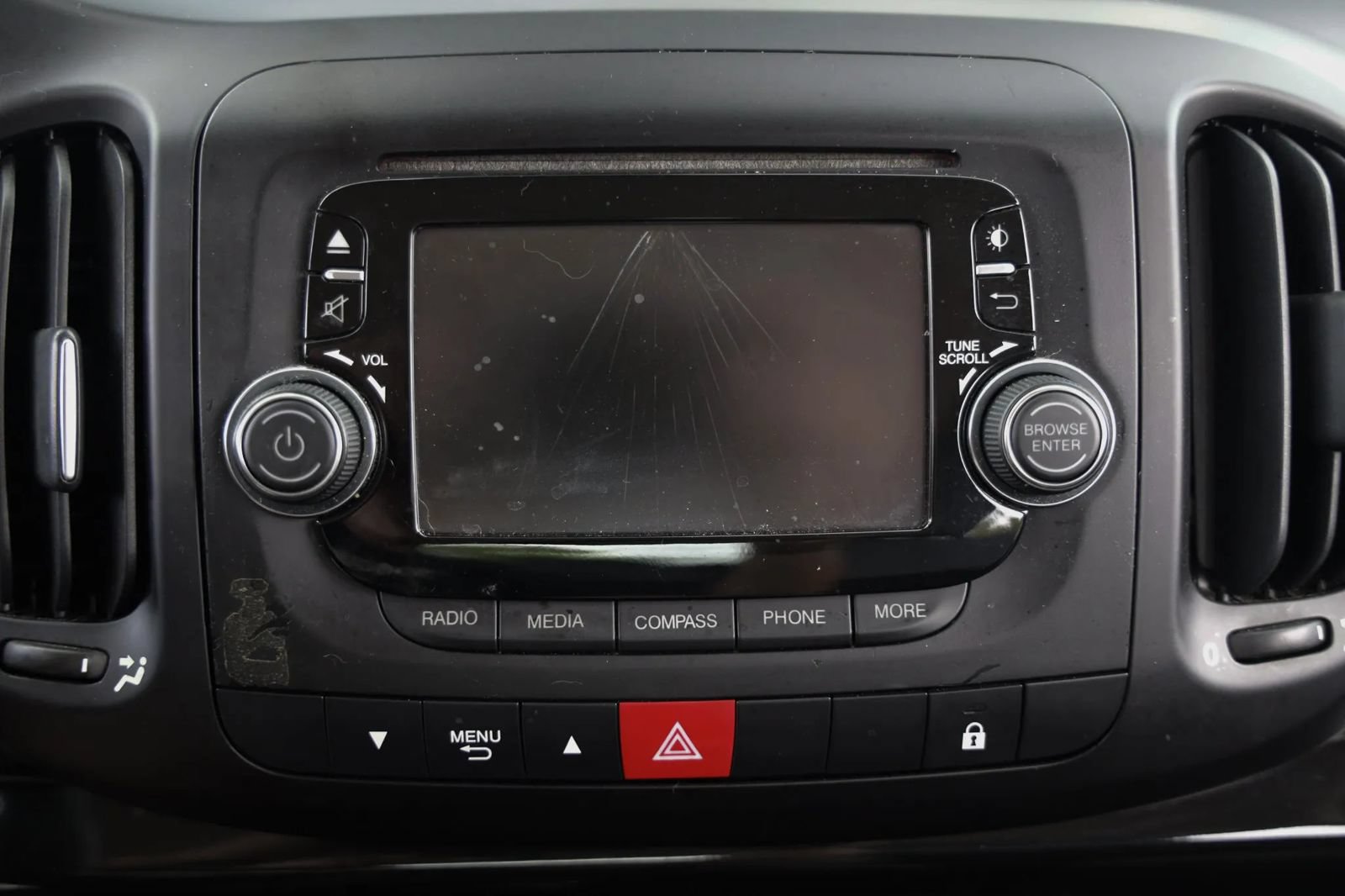 Used 2016 FIAT 500L Pop FWD image 30