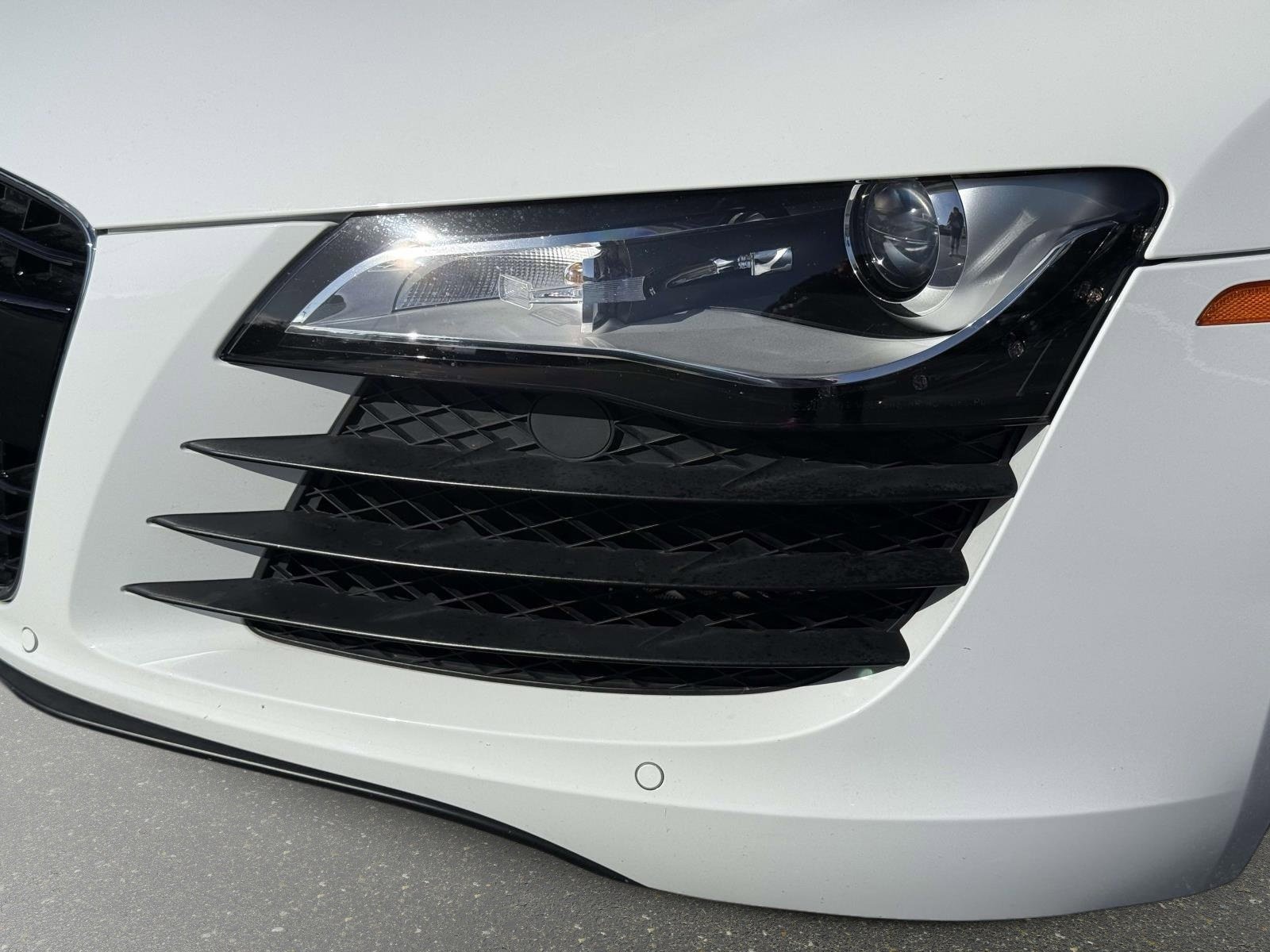 Used 2011 Audi R8 V8 image 10