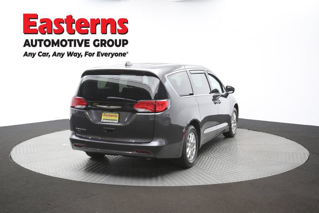 Used 2022 Chrysler Voyager LX FWD image 39