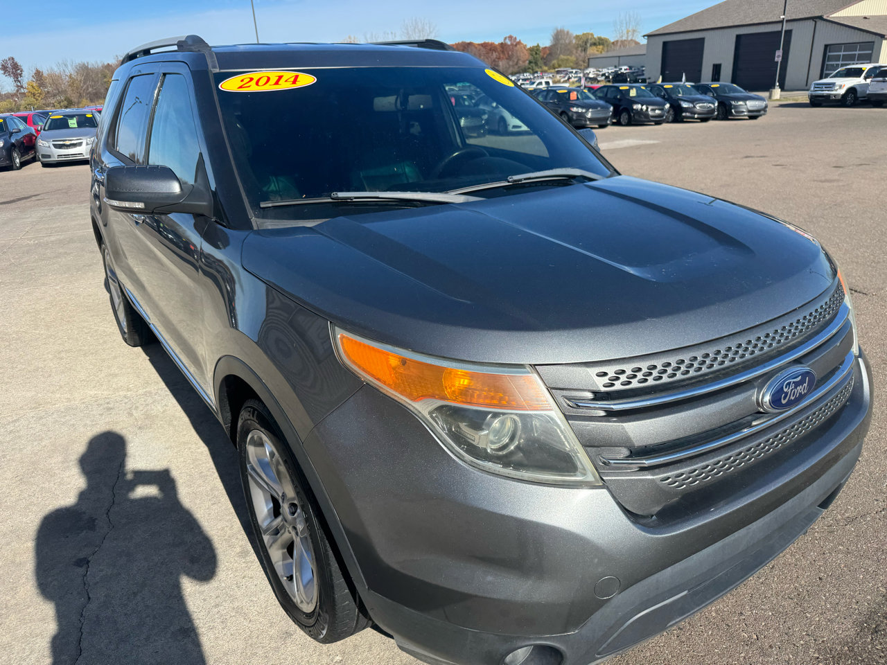 Used 2014 Ford Explorer Limited image 3