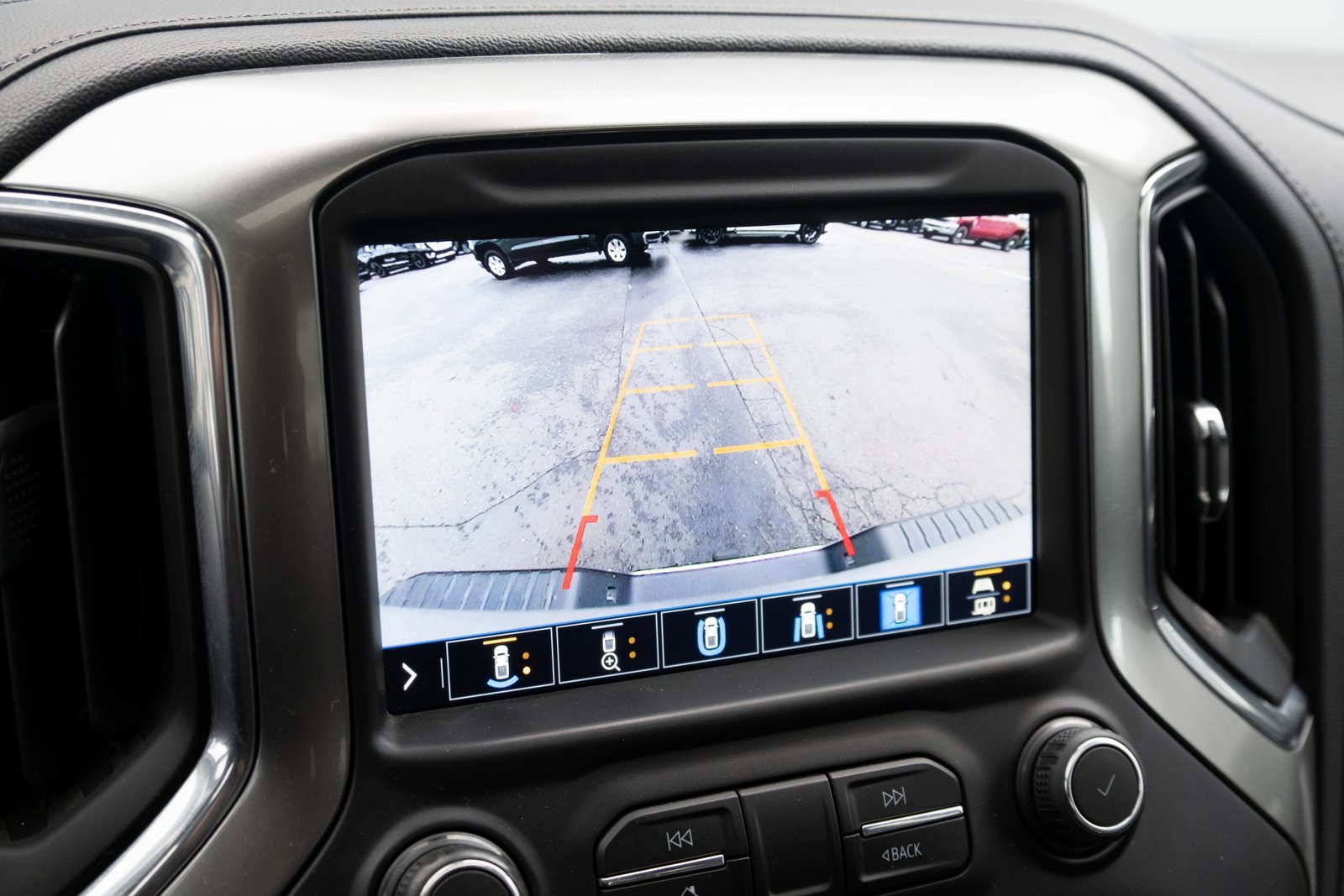 Used 2020 Chevrolet Silverado 3500 LTZ w/ LTZ Premium Package image 4