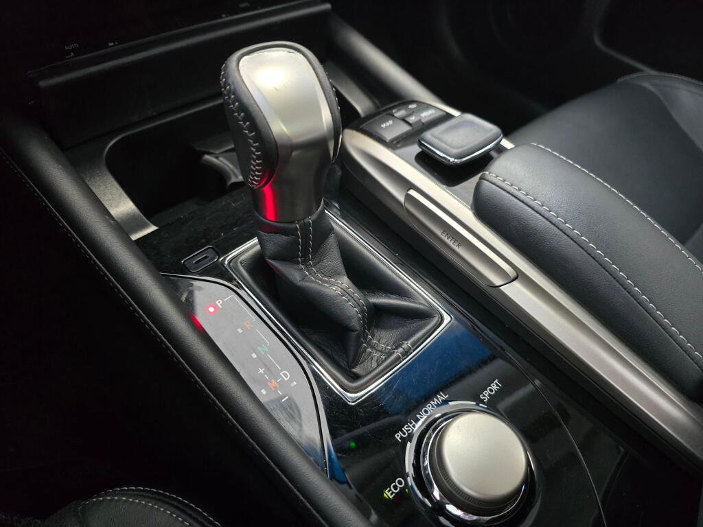 Used 2018 Lexus GS 350 AWD w/ Premium Package image 33