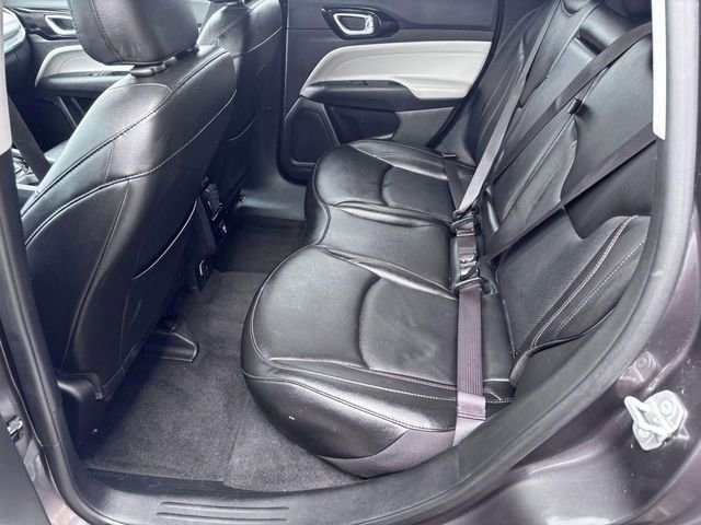 Used 2022 Jeep Compass Limited image 24