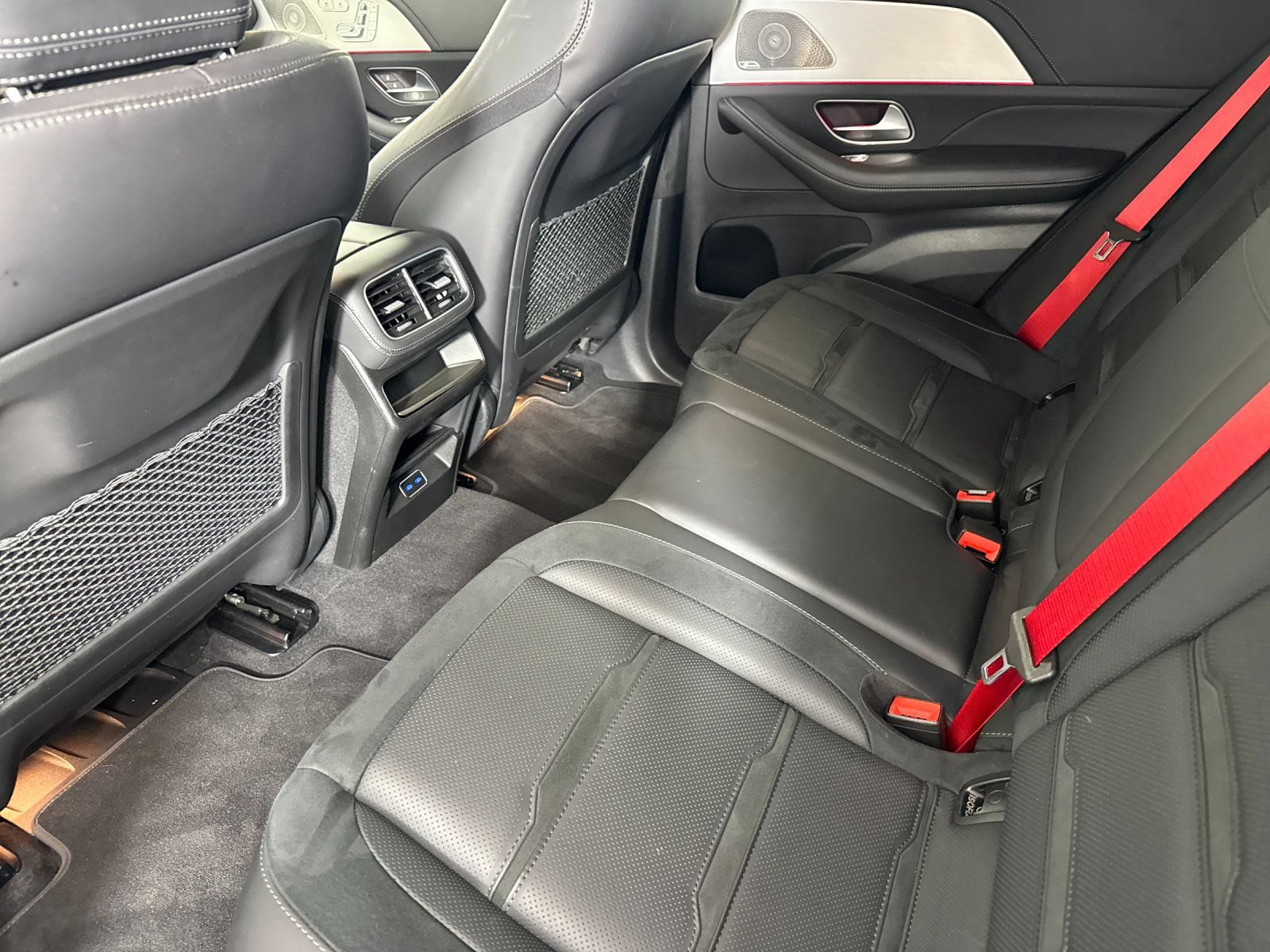 Used 2024 Mercedes-Benz GLE 63 AMG S image 12