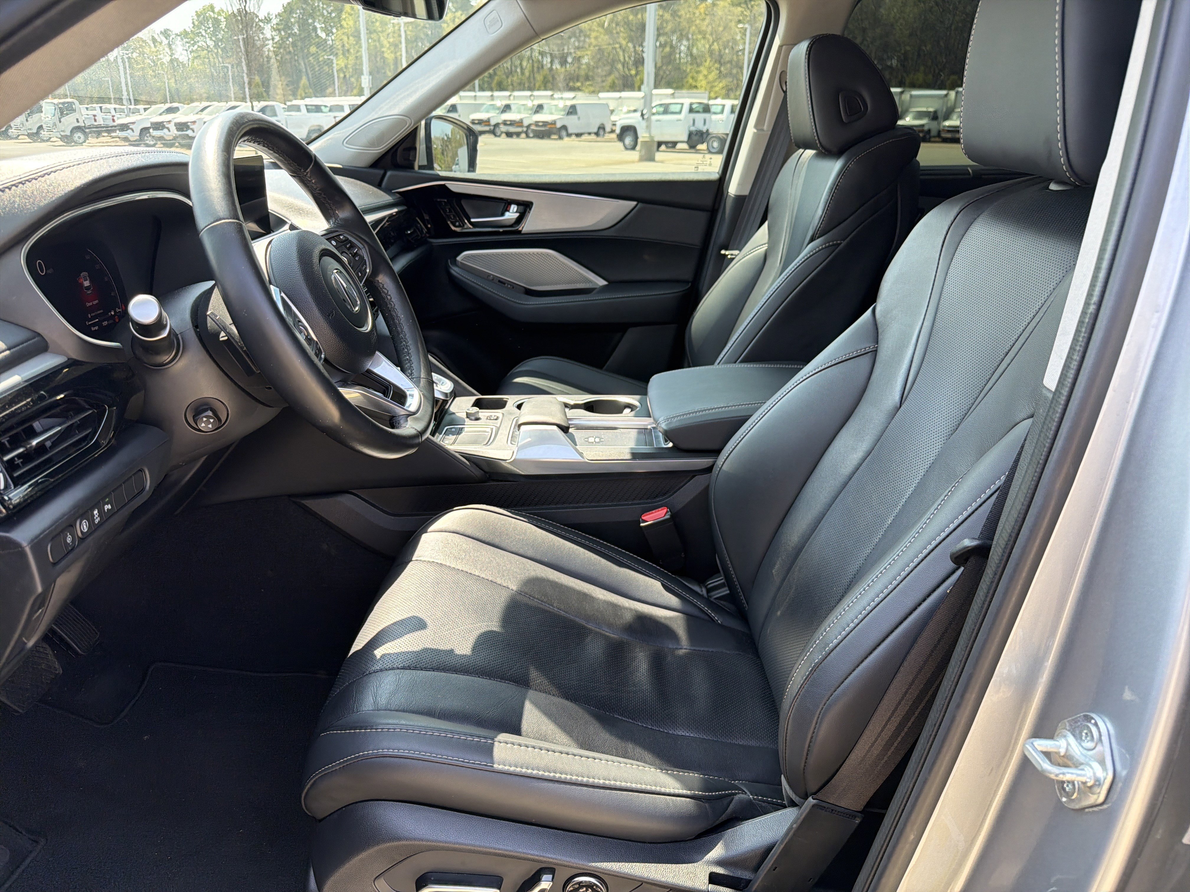 Certified 2024 Acura MDX FWD w/ Technology Package image 19