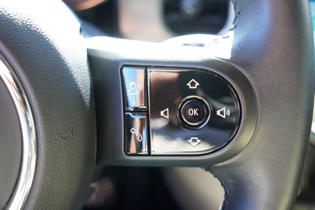 Used 2023 MINI Cooper SE image 28