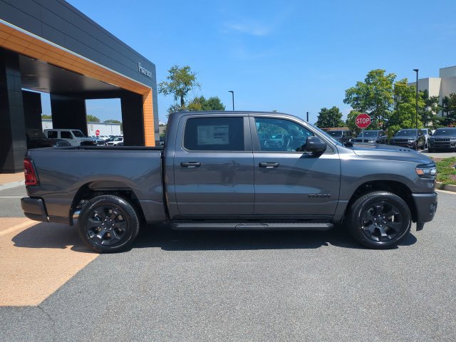 New 2027 RAM 1500 Express AWD/4WD image 3