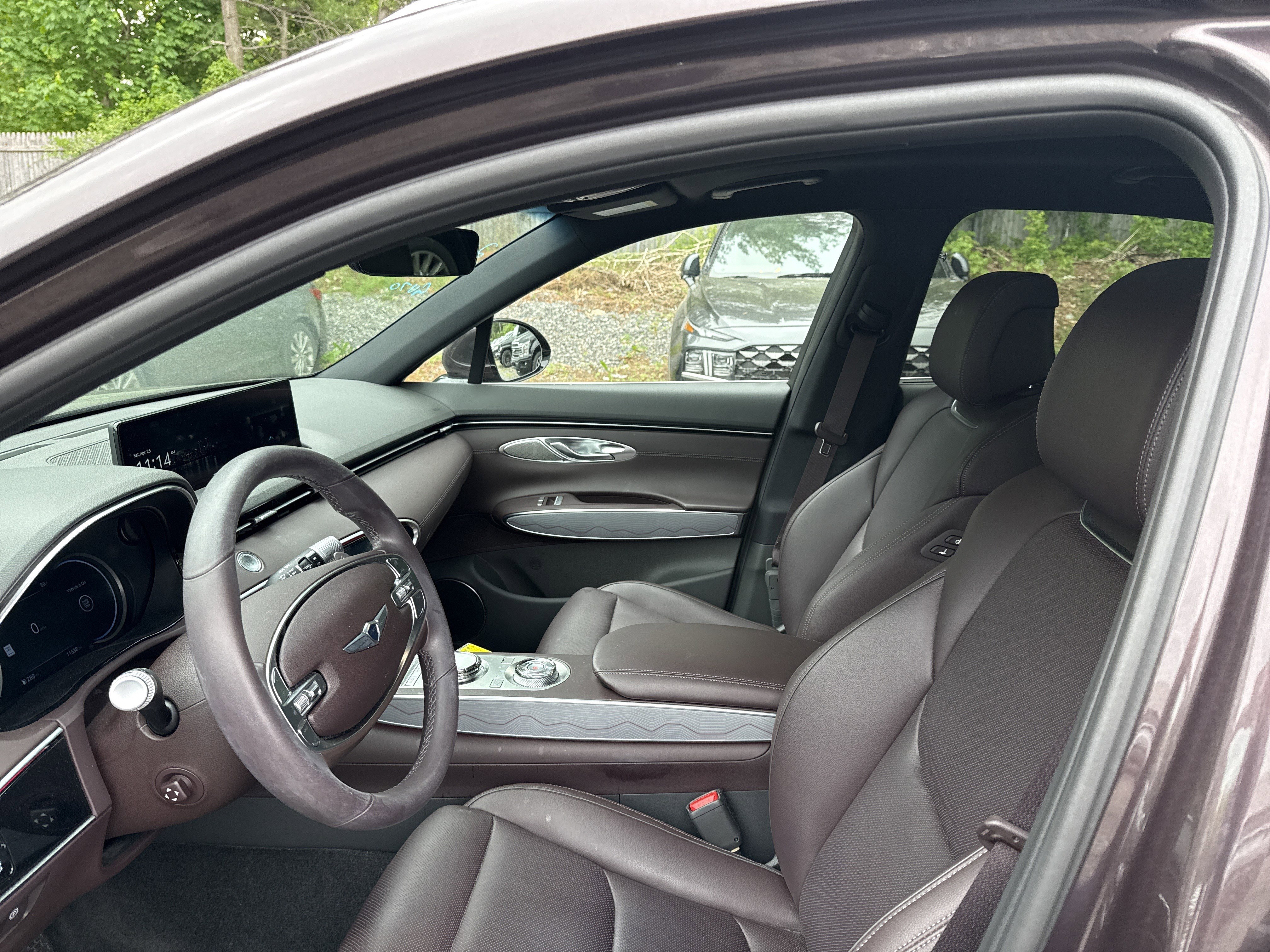 Used 2023 Genesis GV70 2.5T w/ Advanced Package AWD/4WD image 9