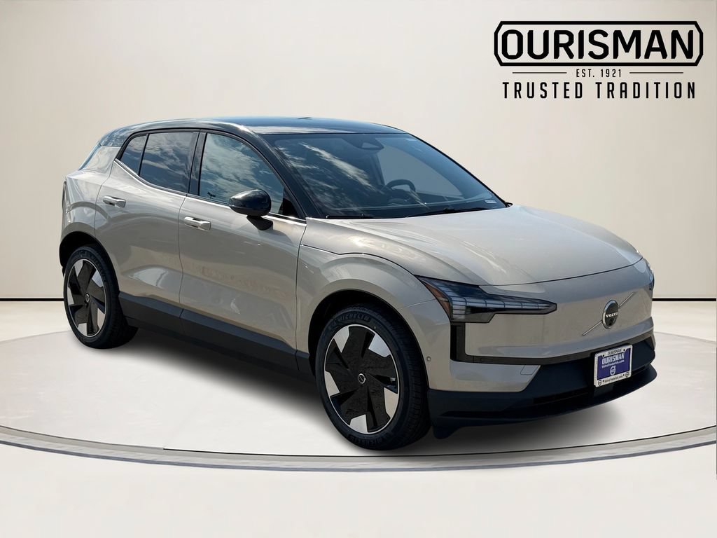 New 2026 Volvo EX30 Ultra w/ Climate Package