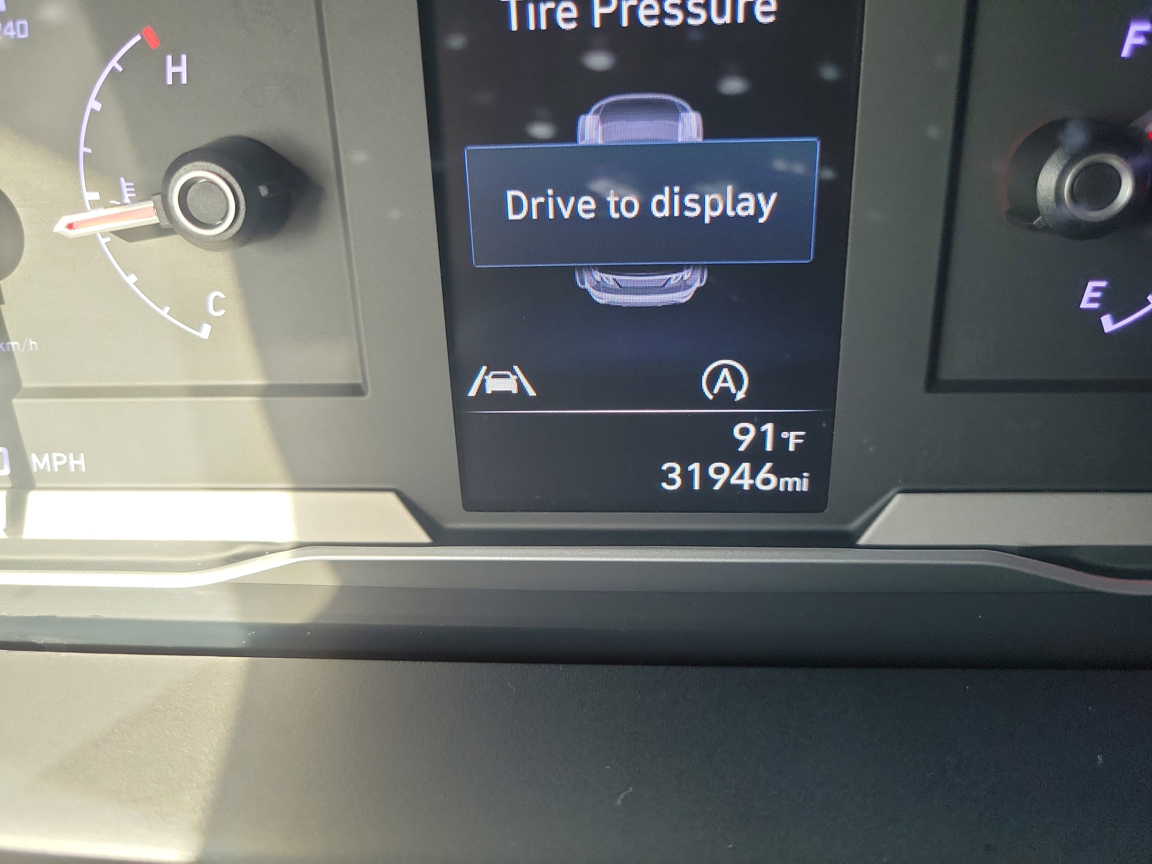 Used 2022 Hyundai Tucson SEL w/ Cargo Package image 29