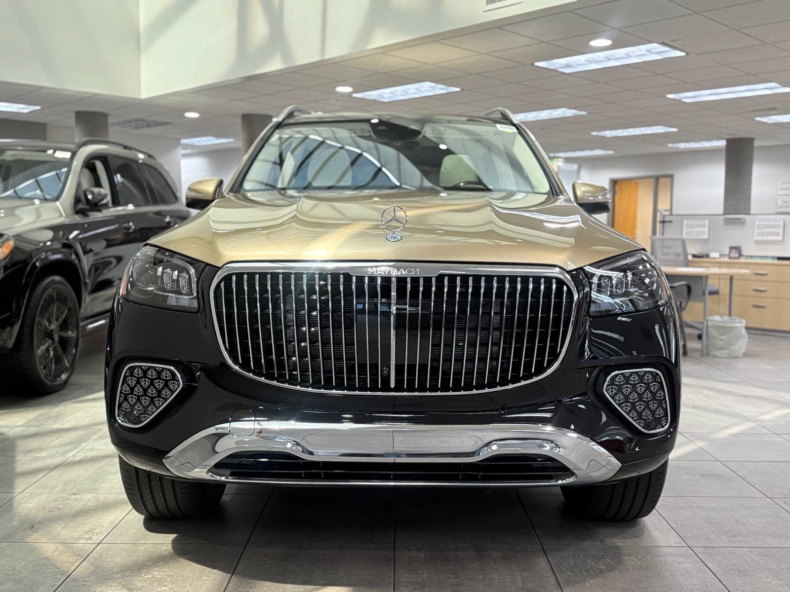 New 2026 Mercedes-Benz Maybach GLS 600 4MATIC image 3