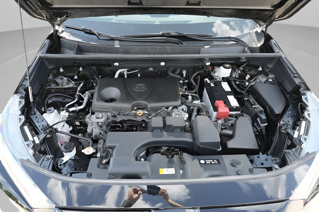 Used 2024 Toyota RAV4 LE AWD/4WD image 19