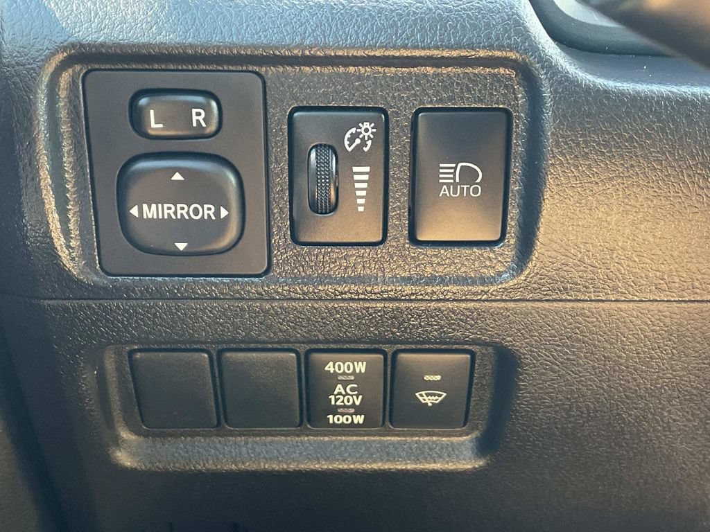 Used 2022 Toyota 4Runner SR5 RWD image 39