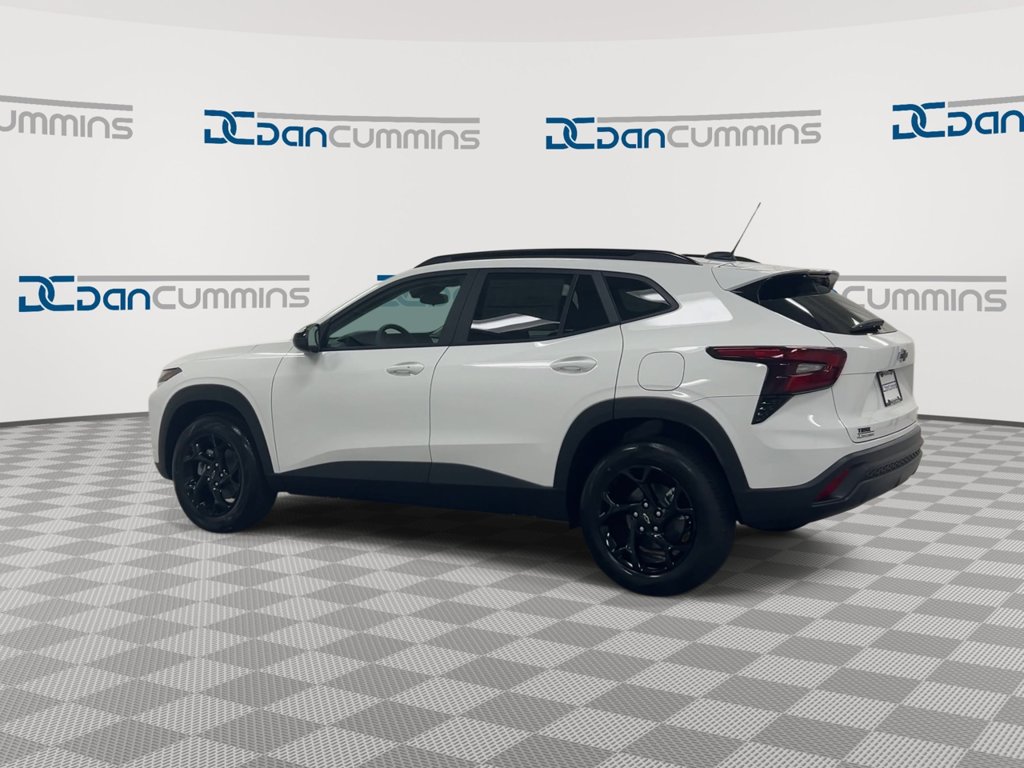 New 2026 Chevrolet Trax LT w/ Driver Confidence Package FWD image 6