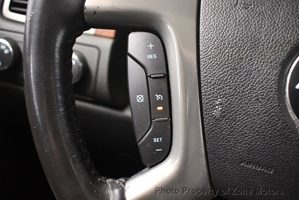 Used 2010 Chevrolet Suburban LTZ image 41