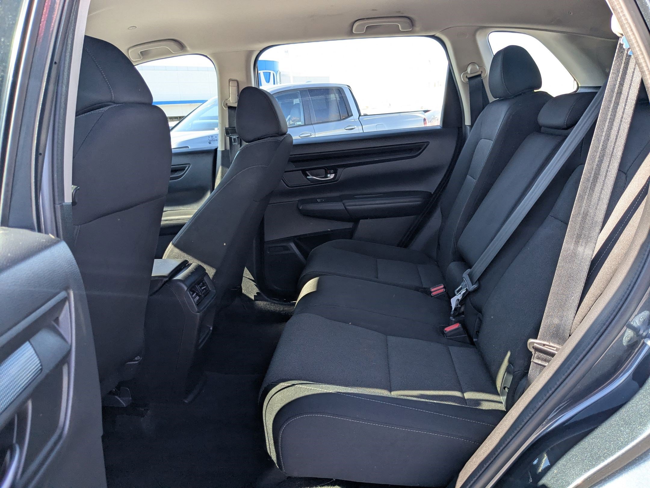 Used 2023 Honda CR-V LX image 27