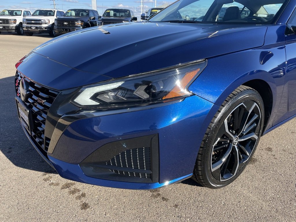 Used 2024 Nissan Altima 2.5 SR image 25