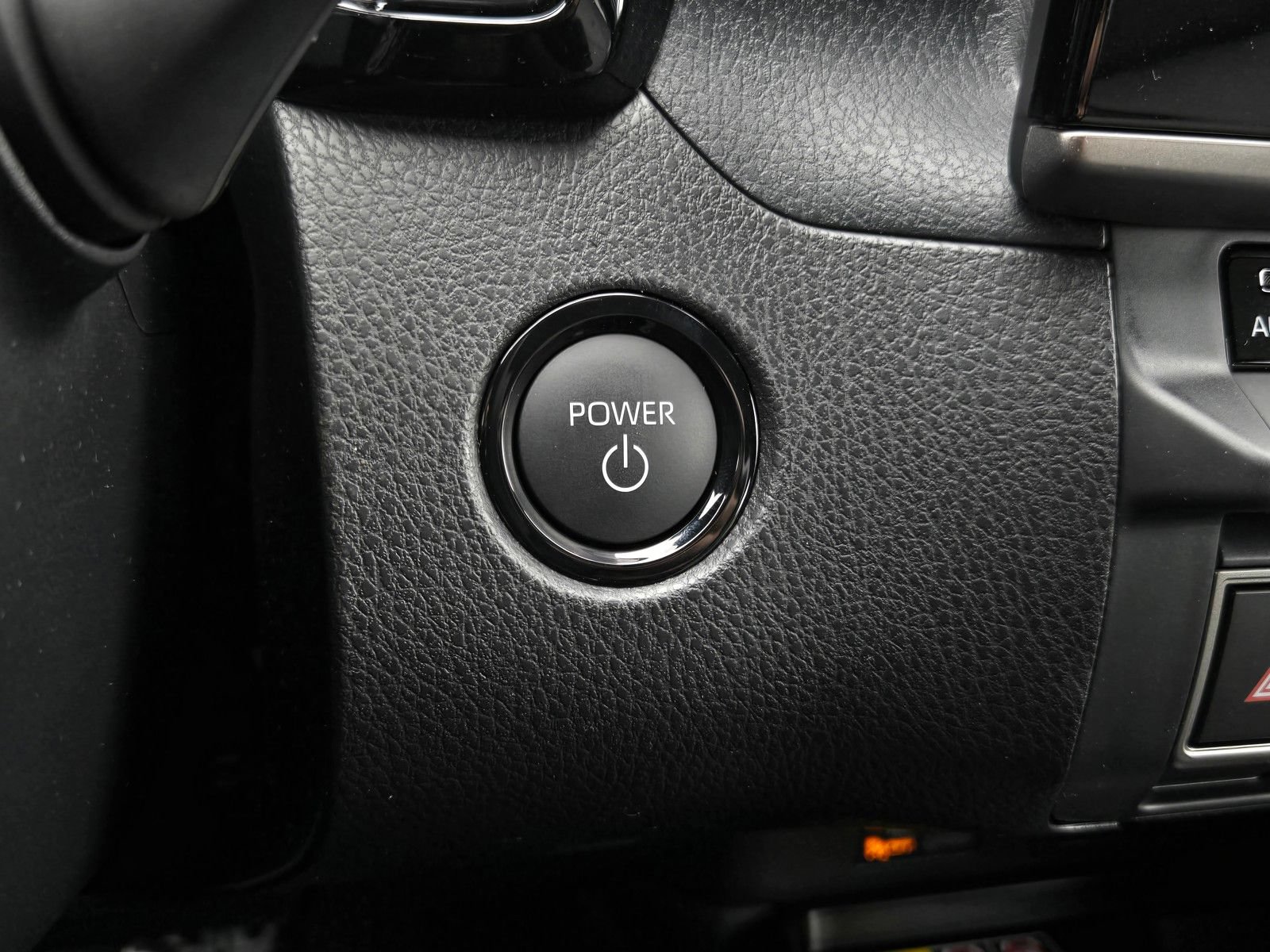 Used 2026 Toyota Camry SE FWD image 18