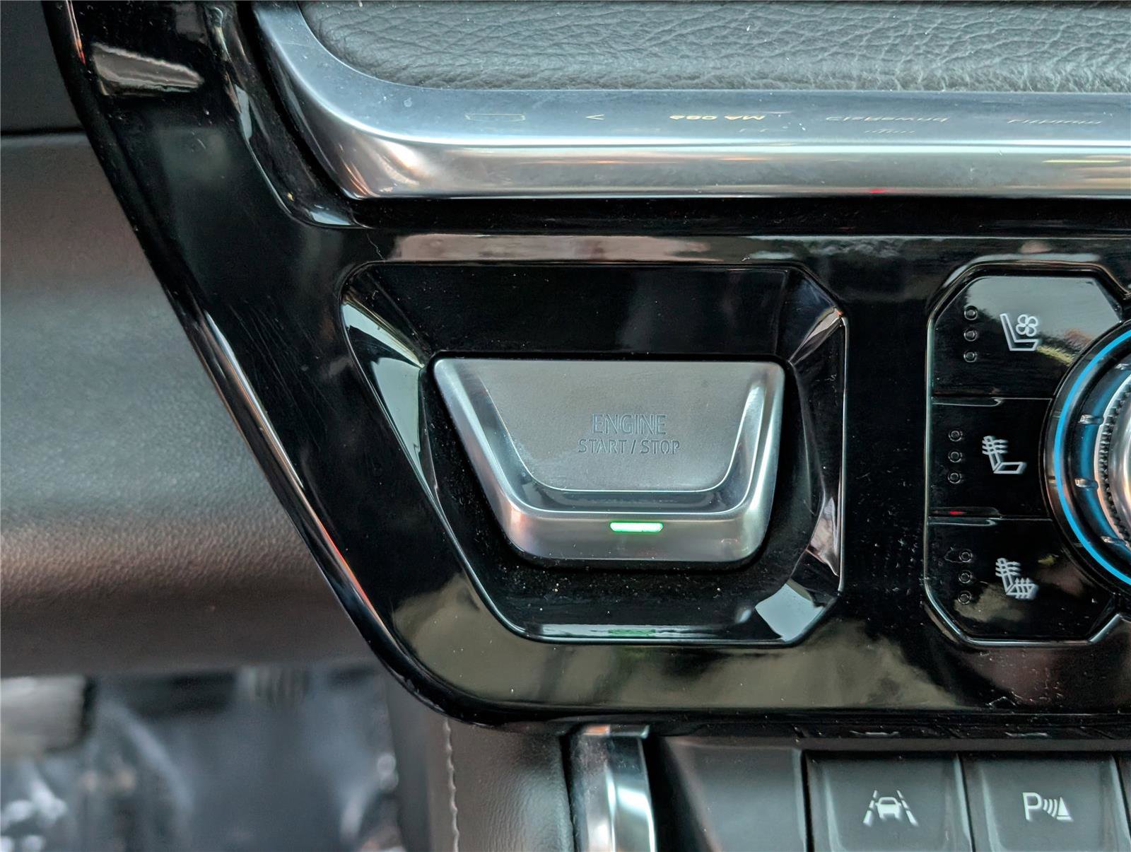 Used 2023 GMC Sierra 1500 Denali image 27