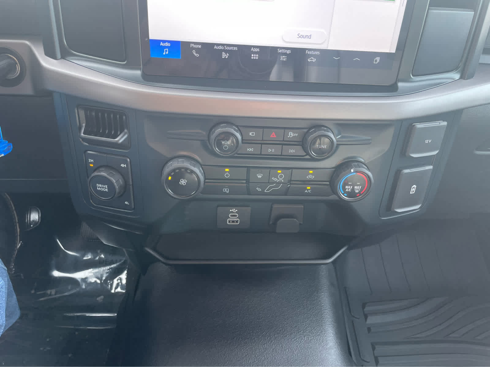 Used 2025 Ford F150 XL image 23