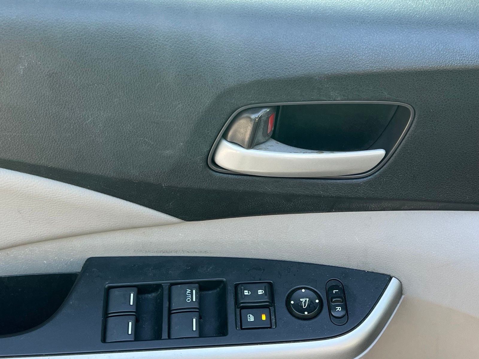Used 2013 Honda CR-V EX-L image 22