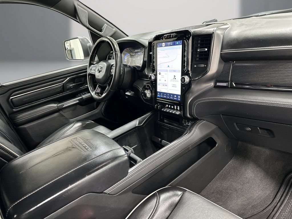 Used 2022 RAM 1500 Limited AWD/4WD image 16