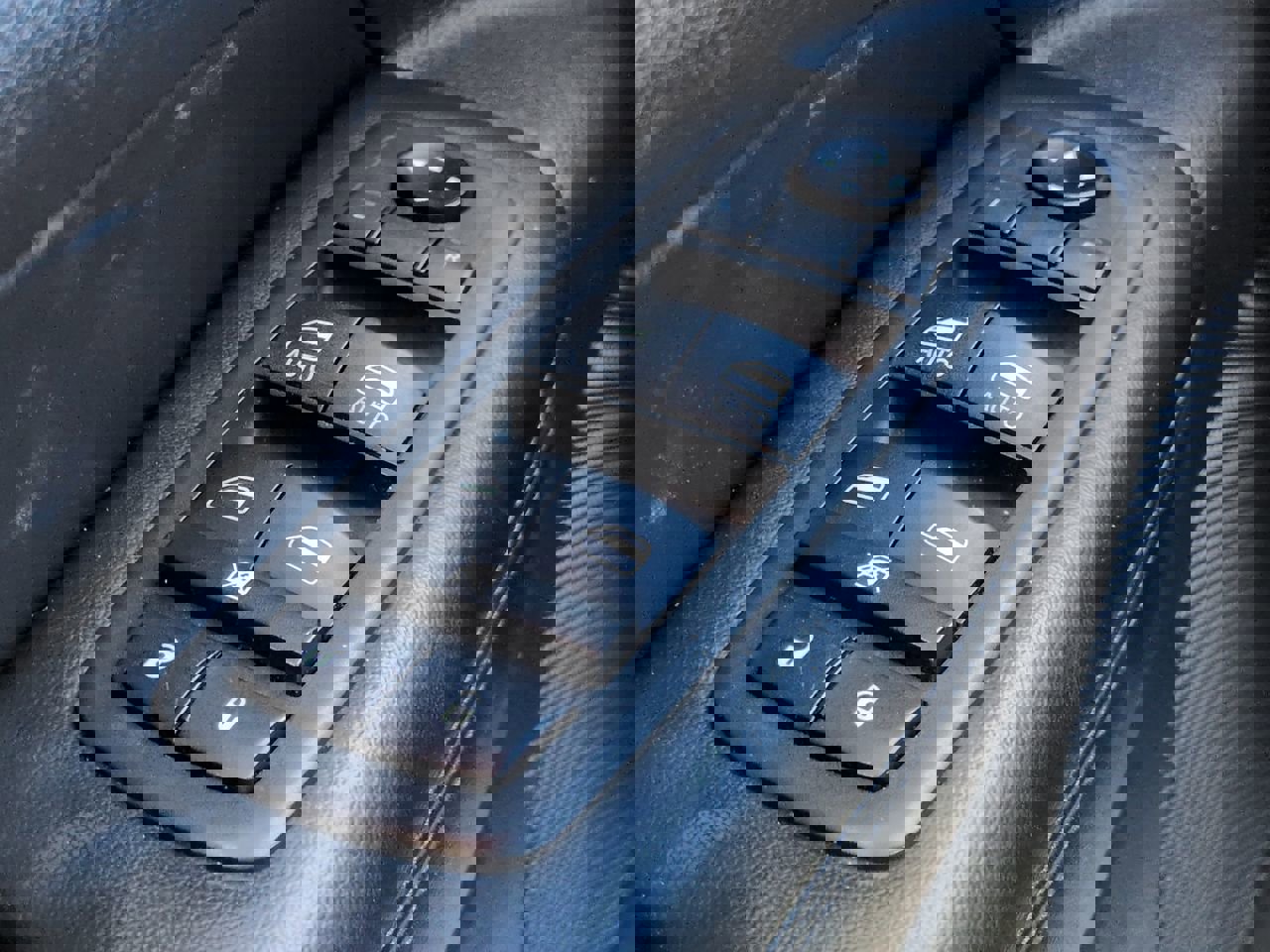 Used 2020 Jeep Grand Cherokee Limited image 26