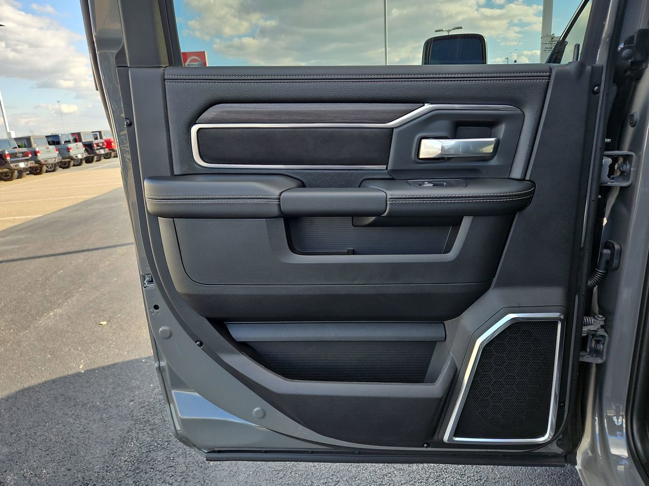 New 2026 RAM 2500 Laramie image 15