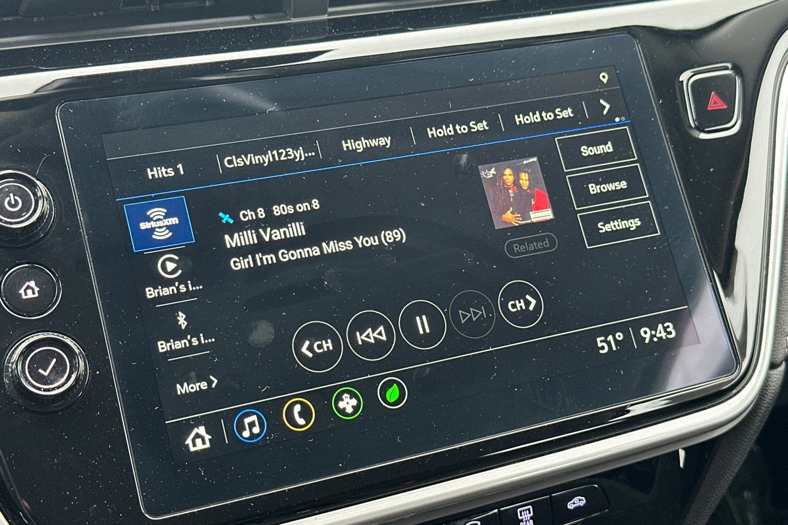 Used 2023 Chevrolet Bolt EUV LT image 20