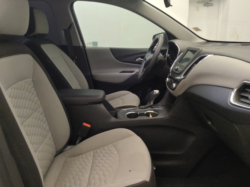 Used 2020 Chevrolet Equinox LS w/ LS Convenience Package FWD image 21