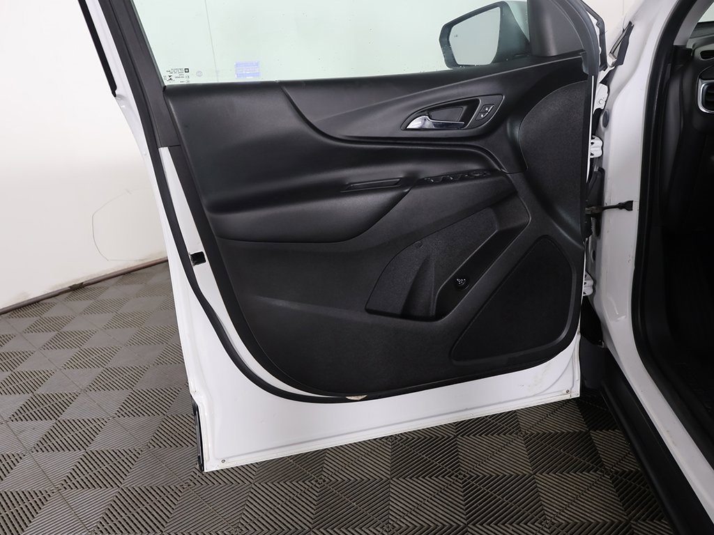 Used 2019 Chevrolet Equinox LT image 24