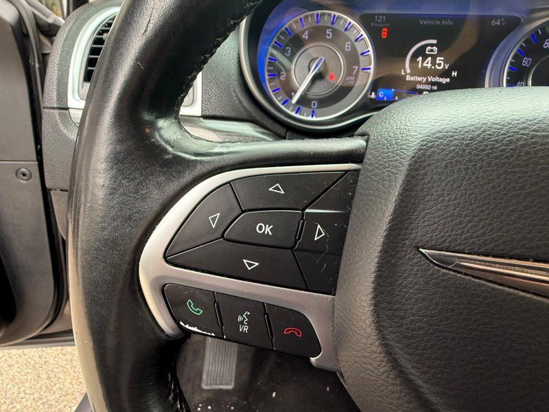 Used 2016 Chrysler 300 Limited RWD image 20
