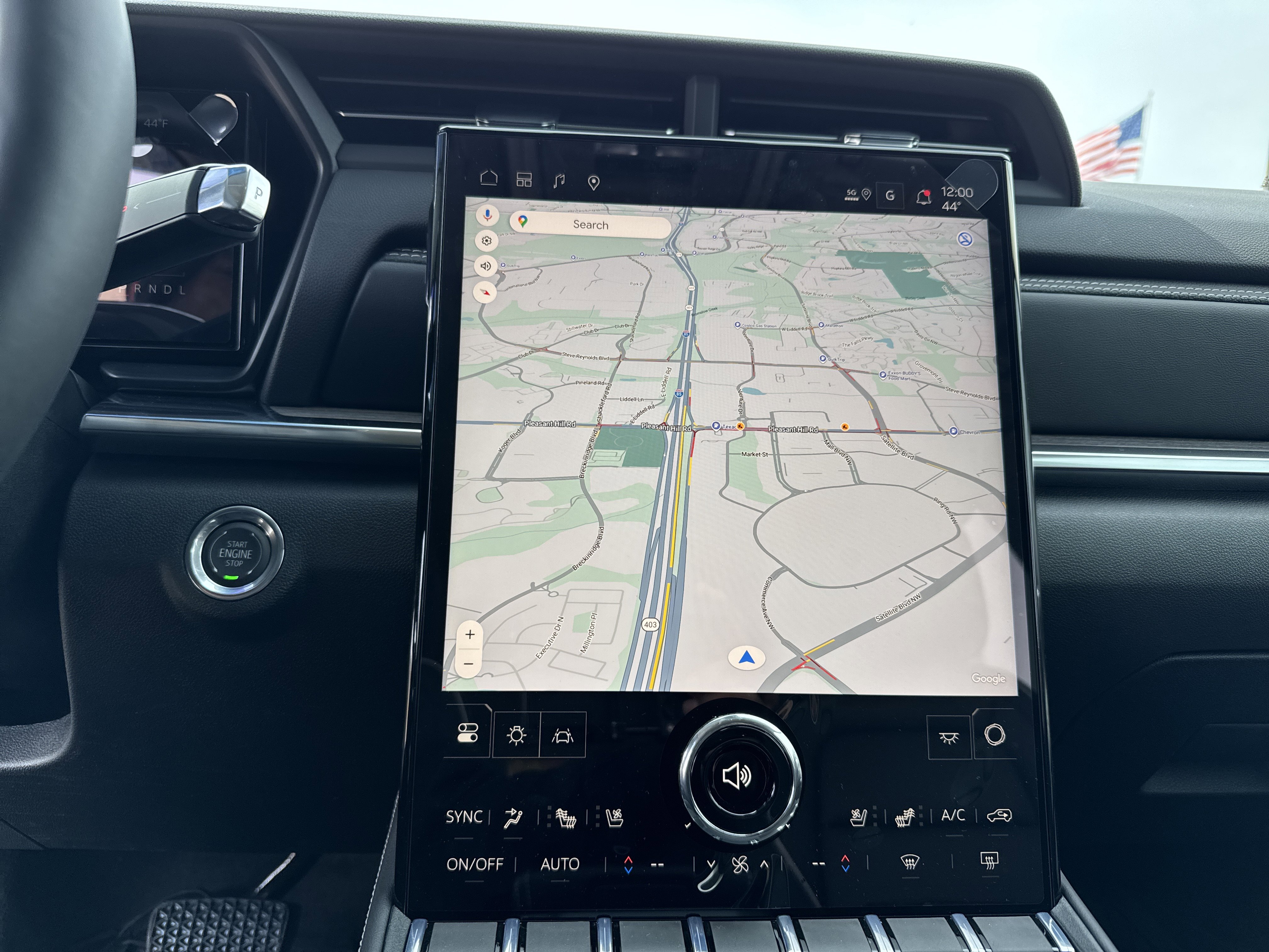 New 2026 GMC Terrain Denali w/ LPO, Floor Liner Package image 25