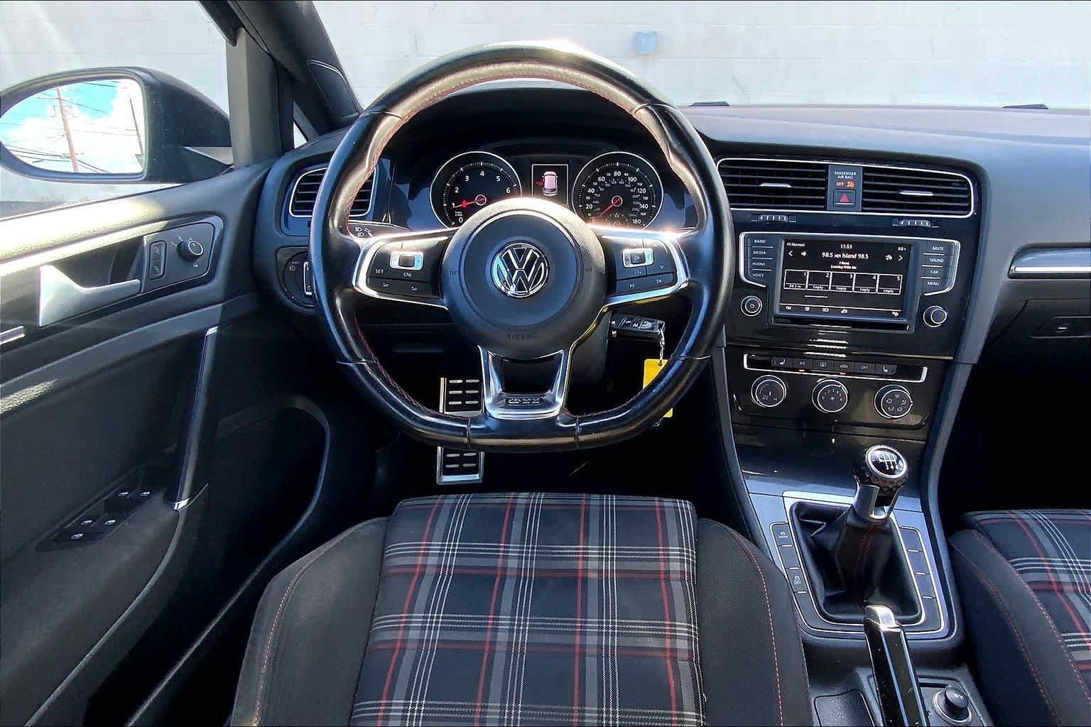 Used 2016 Volkswagen GTI S FWD image 14