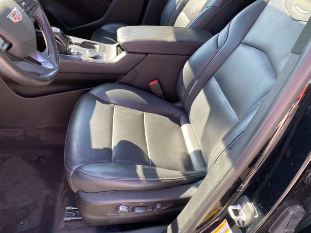 Used 2019 Cadillac XT4 Premium Luxury AWD/4WD image 18