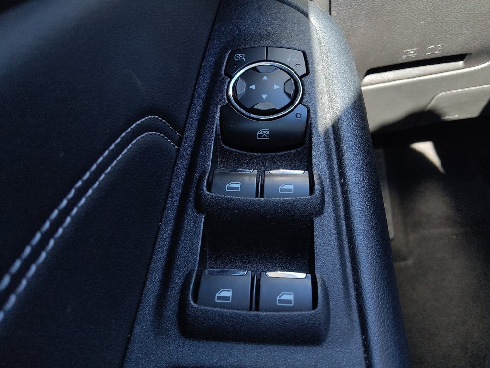 Used 2022 Ford Edge Titanium image 27