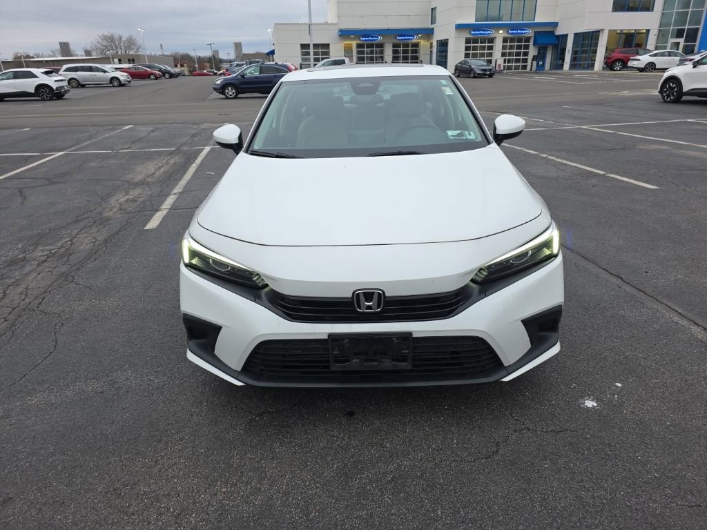 Used 2023 Honda Civic EX image 2