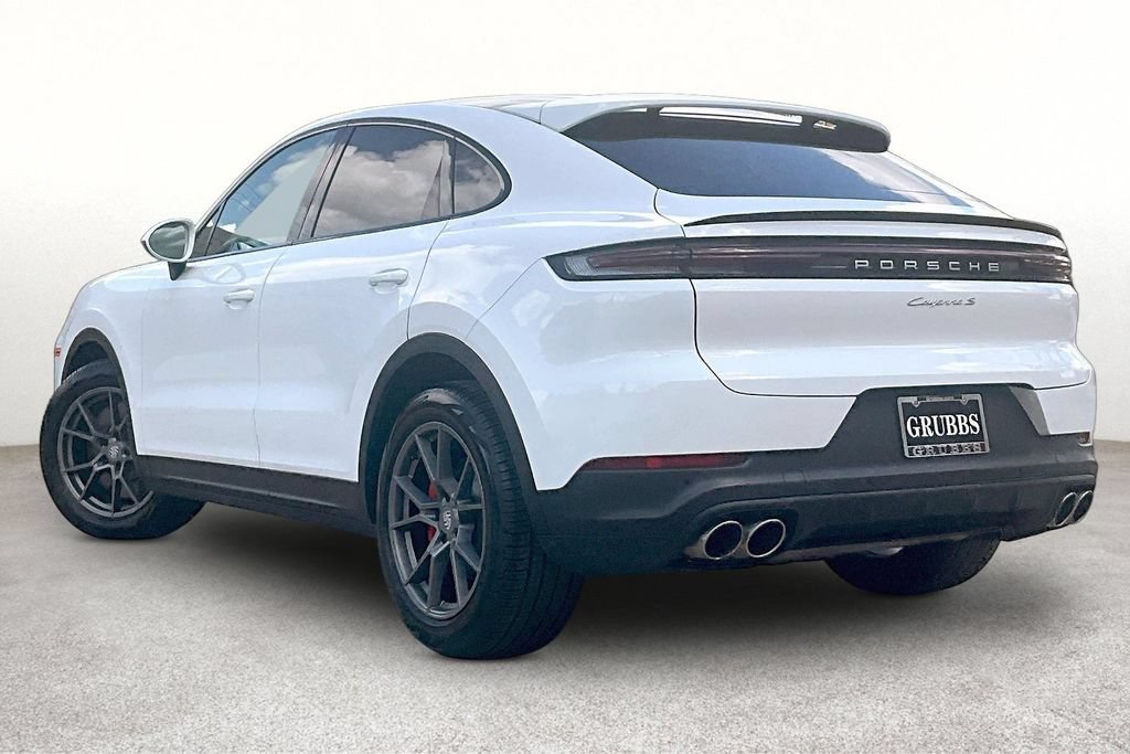 Used 2024 Porsche Cayenne S AWD/4WD image 16