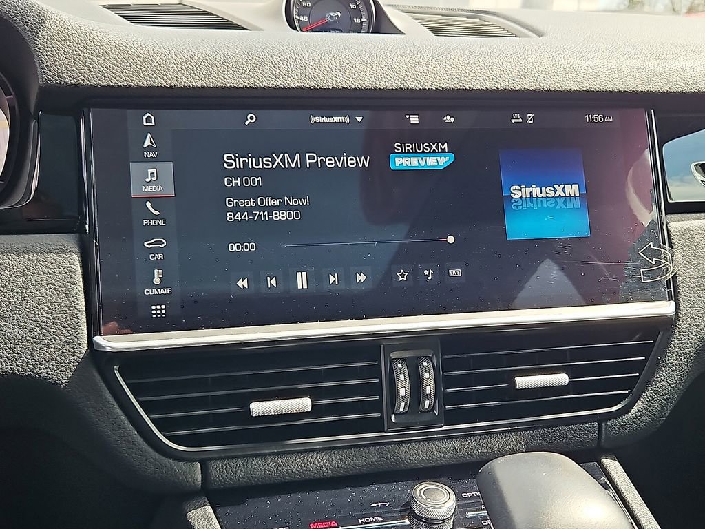 Used 2020 Porsche Cayenne image 19