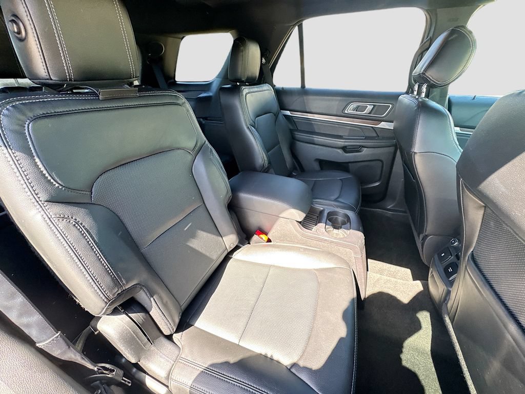 Used 2016 Ford Explorer Limited w/ Equipment Group 301A FWD image 35