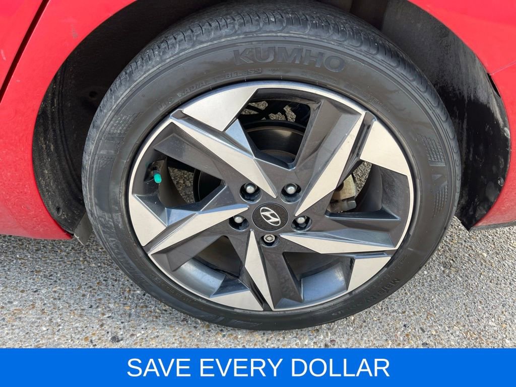 Used 2023 Hyundai Elantra SEL w/ Convenience Package image 19