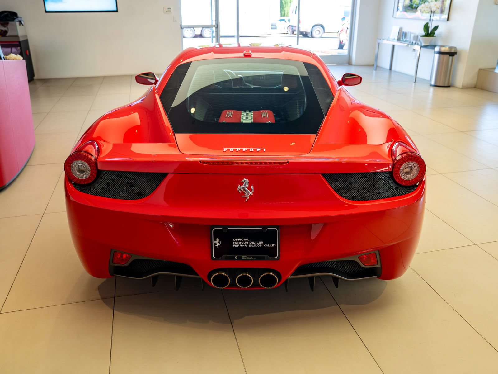 Used 2011 Ferrari 458 Italia Coupe RWD image 5