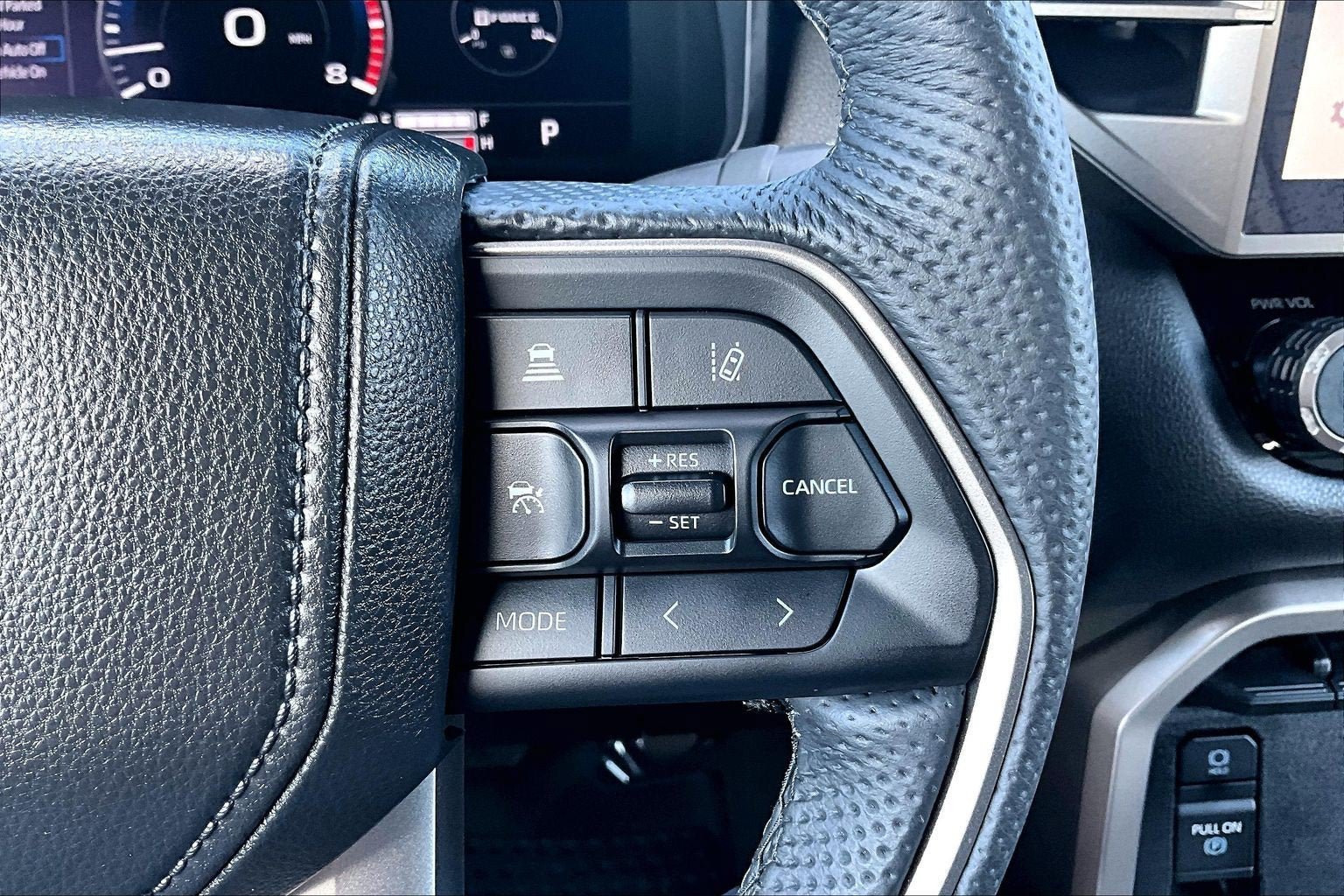 Used 2026 Toyota Tundra Limited AWD/4WD image 18